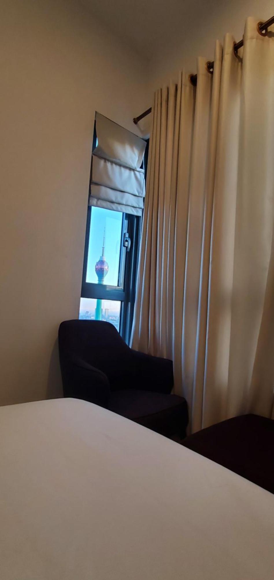 Apartamento Luxury 32nd Floor 2 Bed-2 Bath With Pool, Harbour & Lotus Tower Views Colombo